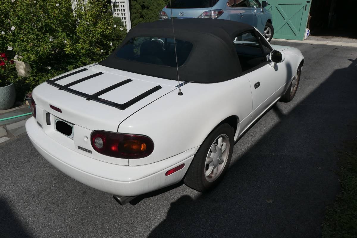 Mazda-mx-5-1993-white-5