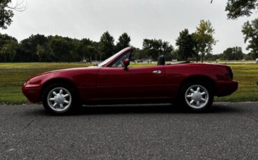 Mazda-mx-5-coupe-1990-1