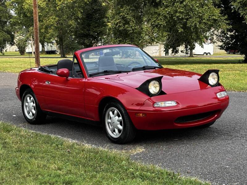 Mazda-mx-5-coupe-1990-2