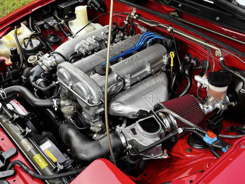 Mazda-mx-5-coupe-1990-20