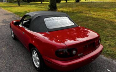 Mazda-mx-5-coupe-1990-6