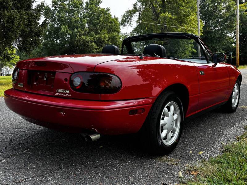 Mazda-mx-5-coupe-1990-8