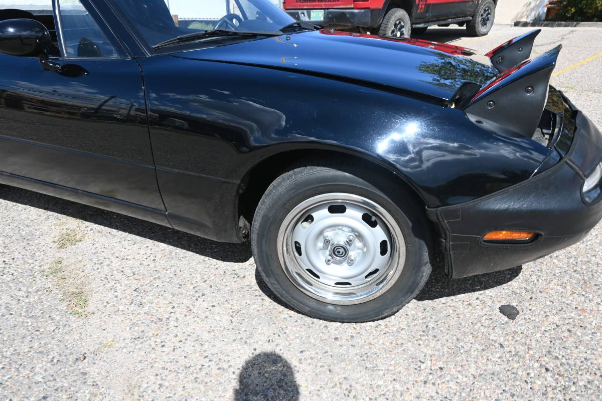 Mazda-mx-5-coupe-1995-black-2