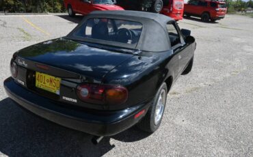 Mazda-mx-5-coupe-1995-black-9