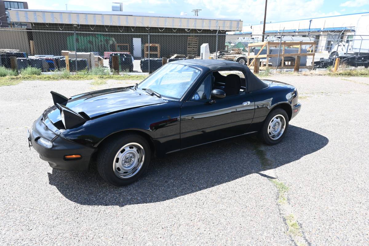 Mazda-mx-5-coupe-1995-black