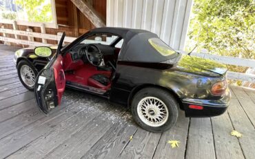 Mazda-mx-5-le-miata-1993-black-8