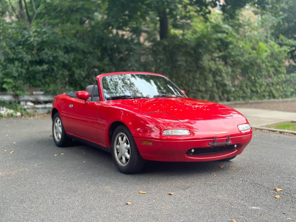 Mazda-mx-5-miata-1990-red-2