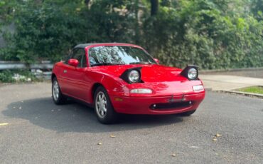 Mazda-mx-5-miata-1990-red