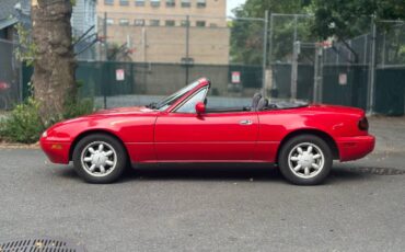 Mazda-mx-5-miata-1990-red-5