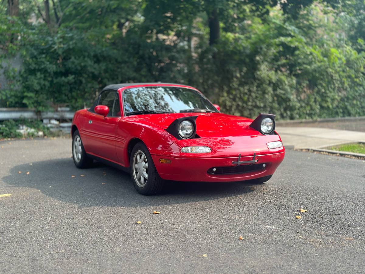 Mazda-mx-5-miata-1990-red
