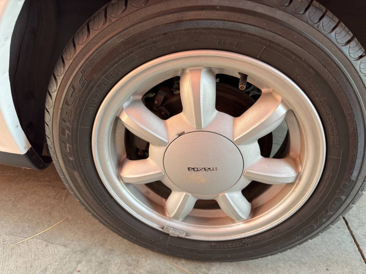 Mazda-mx-5-miata-1991-white-3