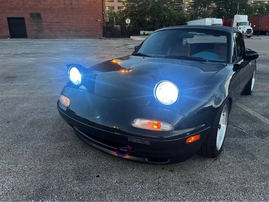 Mazda-mx-5-miata-1992-black-6