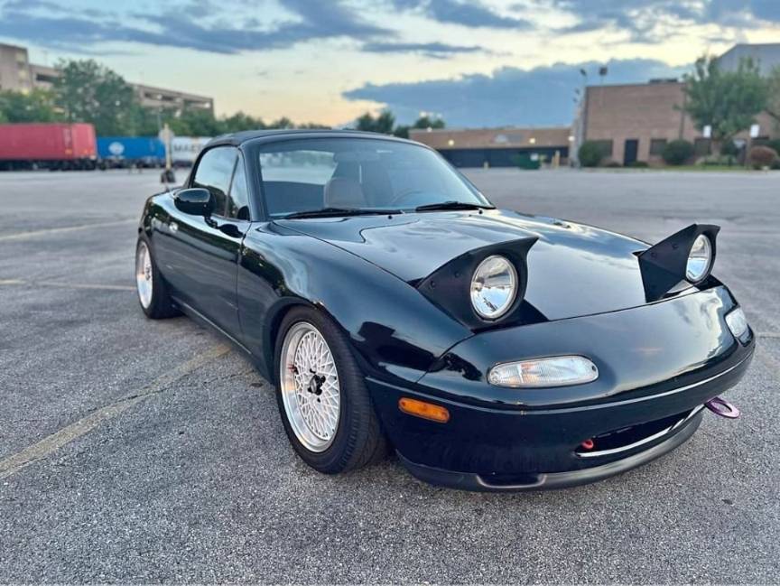 Mazda-mx-5-miata-1992-black