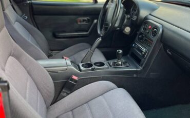 Mazda-mx-5-miata-1992-red-11