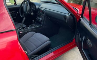 Mazda-mx-5-miata-1992-red-12