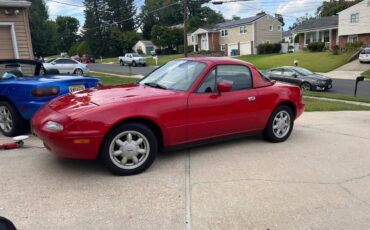 Mazda-mx-5-miata-1992-red-4