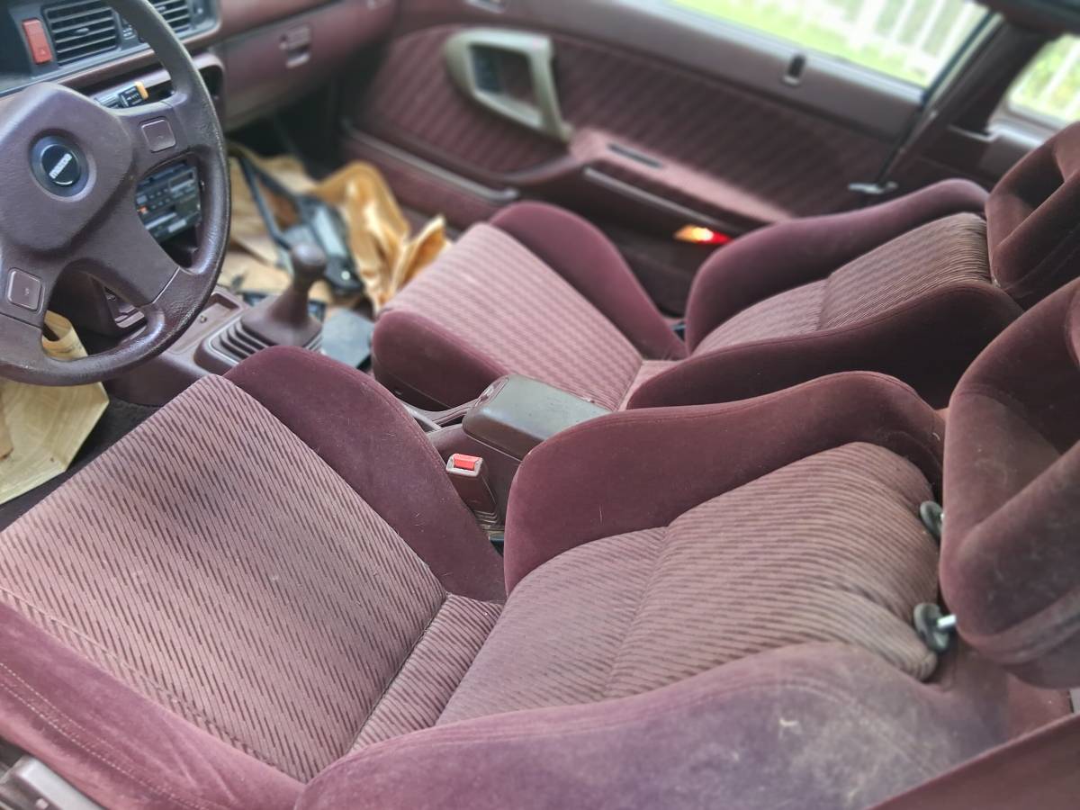 Mazda-mx6-1989-white-11