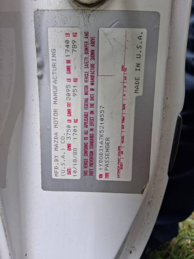 Mazda-mx6-1989-white-15