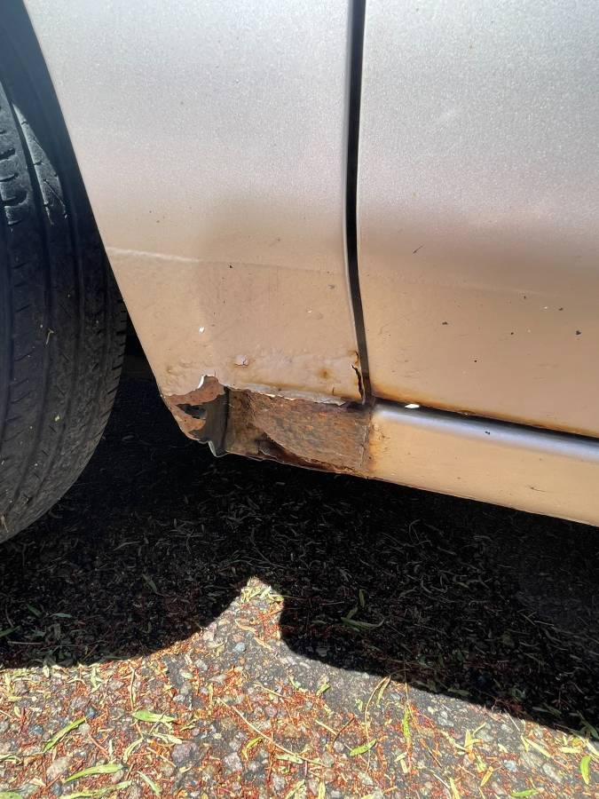 Mazda-protege-1994-brown-20