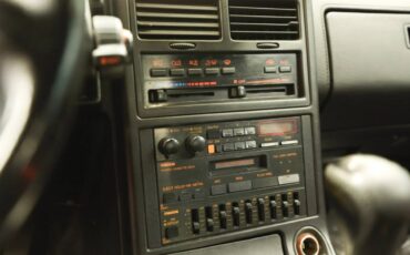 Mazda-rx-7-10th-anniversary-tur-1988-white-14