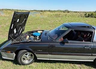 Mazda-rx-7-1984-black-17