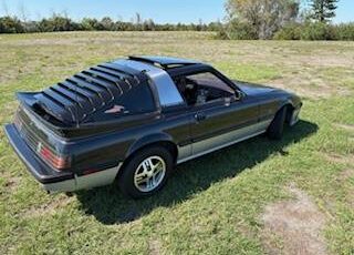 Mazda-rx-7-1984-black-5