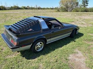 Mazda-rx-7-1984-black-5