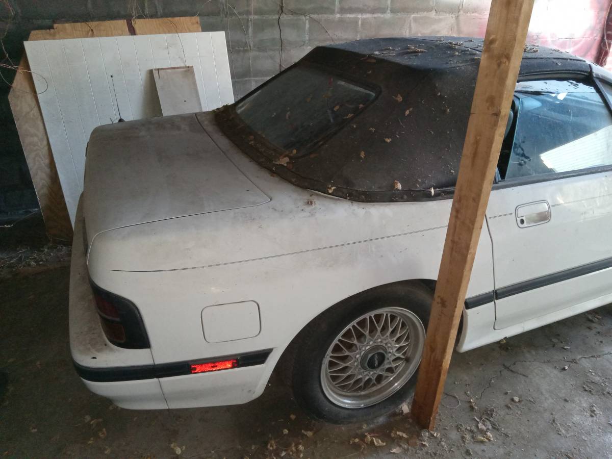 Mazda-rx-7-1988-white-2
