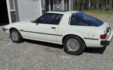 Mazda-rx7-1979-white