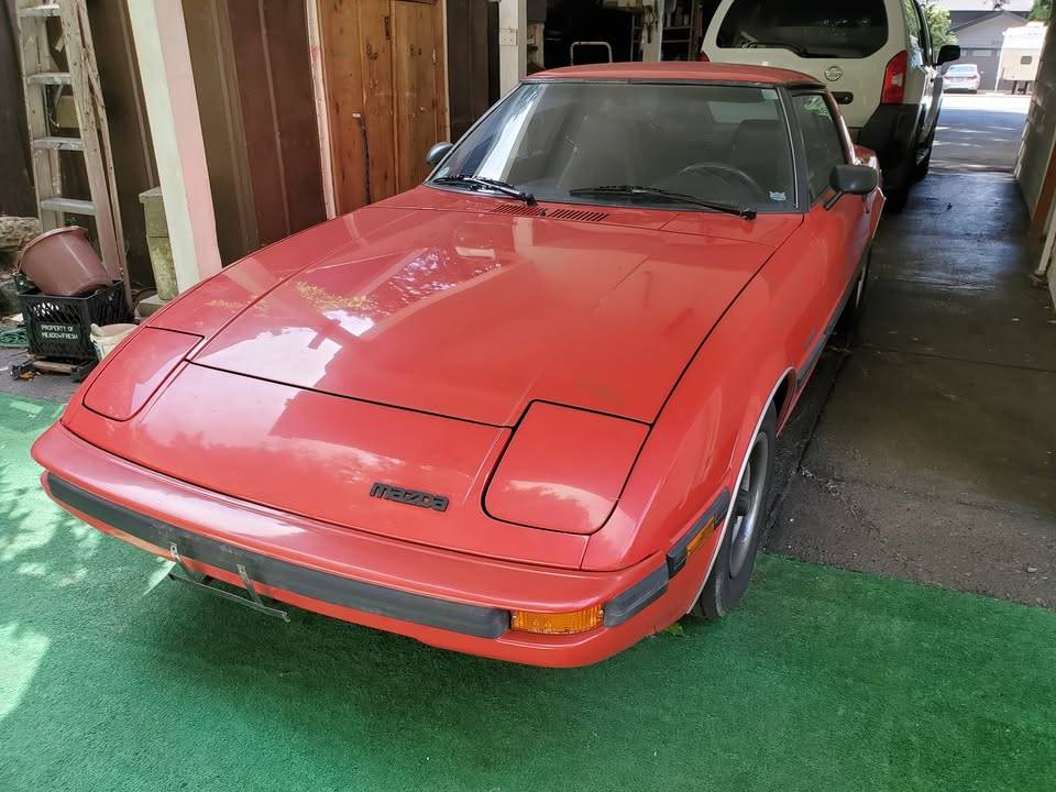 Mazda-rx7-1981