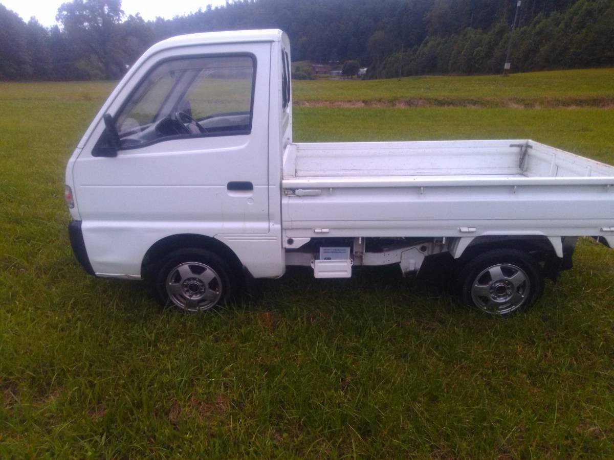 Mazda-scrum-1995-white-1