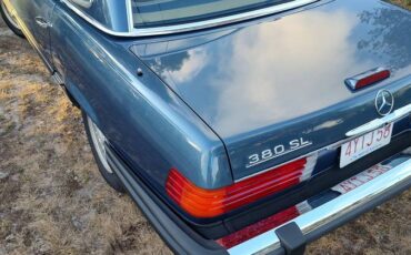 Mb-380sl-1984-blue-7