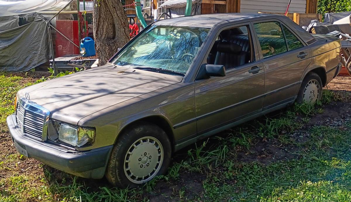 Mercedes-190e-1987