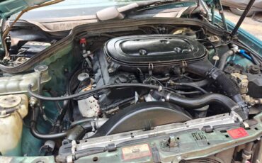 Mercedes-190e-2.3-1993-blue-7
