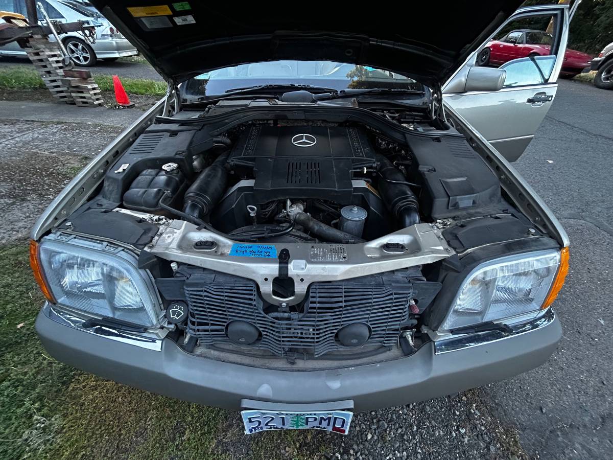 Mercedes-1992-10