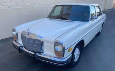 Mercedes-250-1972-white-31
