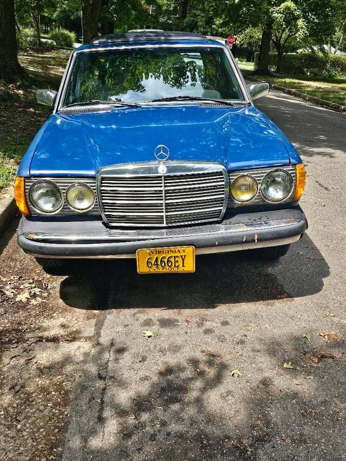 Mercedes-300-d-diesel-1985-1