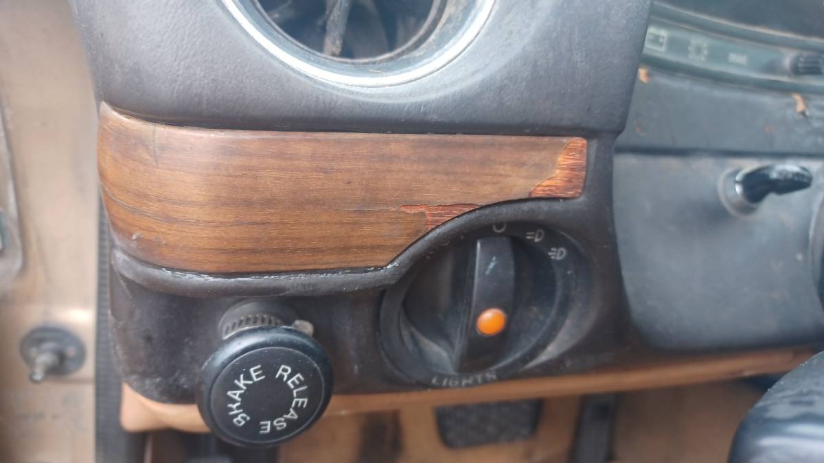 Mercedes-300cd-diesel-1980-1