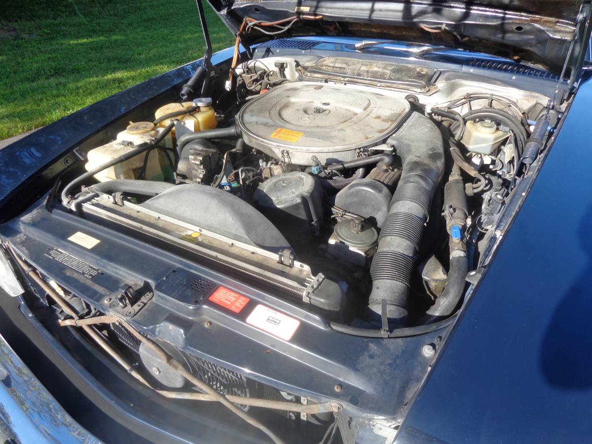 Mercedes-560-sl-1989-blue-9