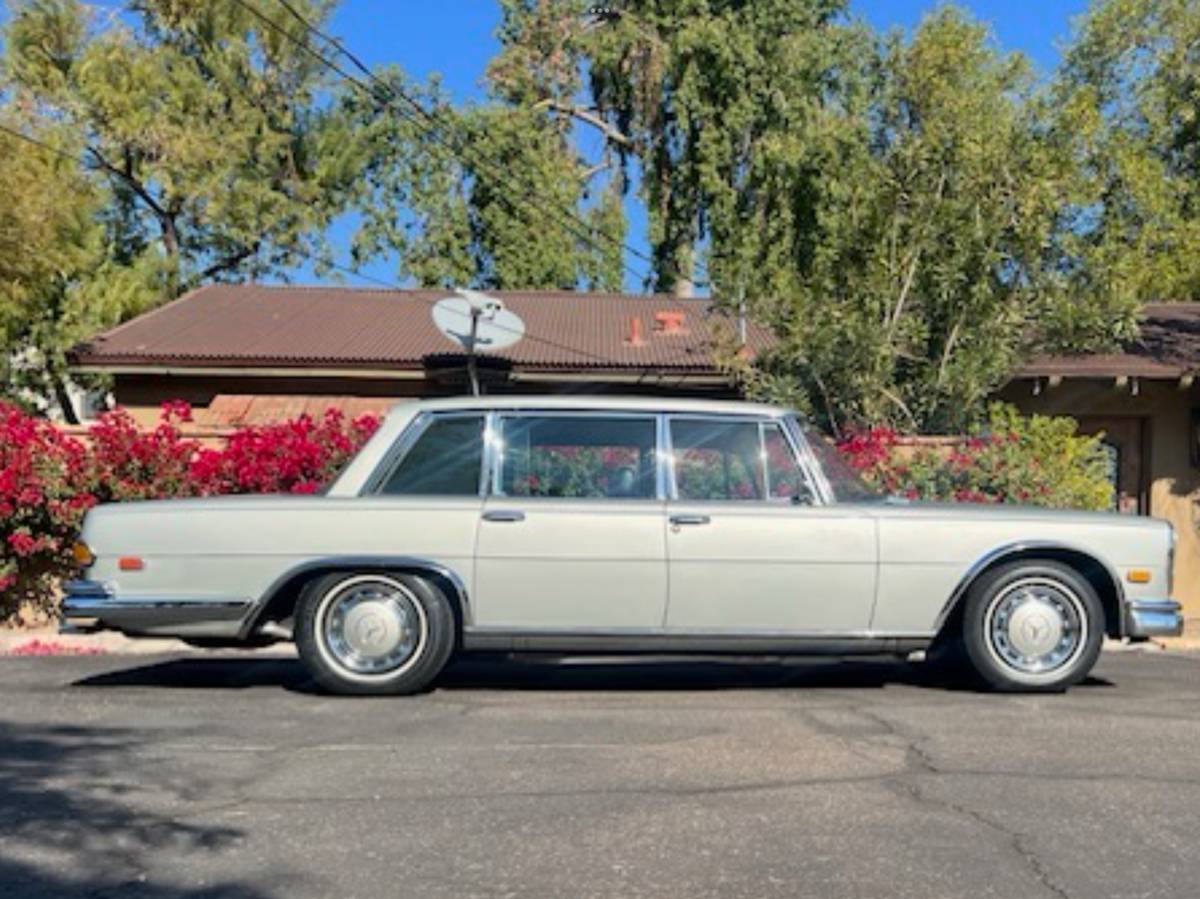 Mercedes-600-w100-1970