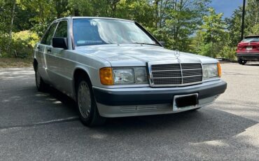 Mercedes-Benz-190-Series-1991-7
