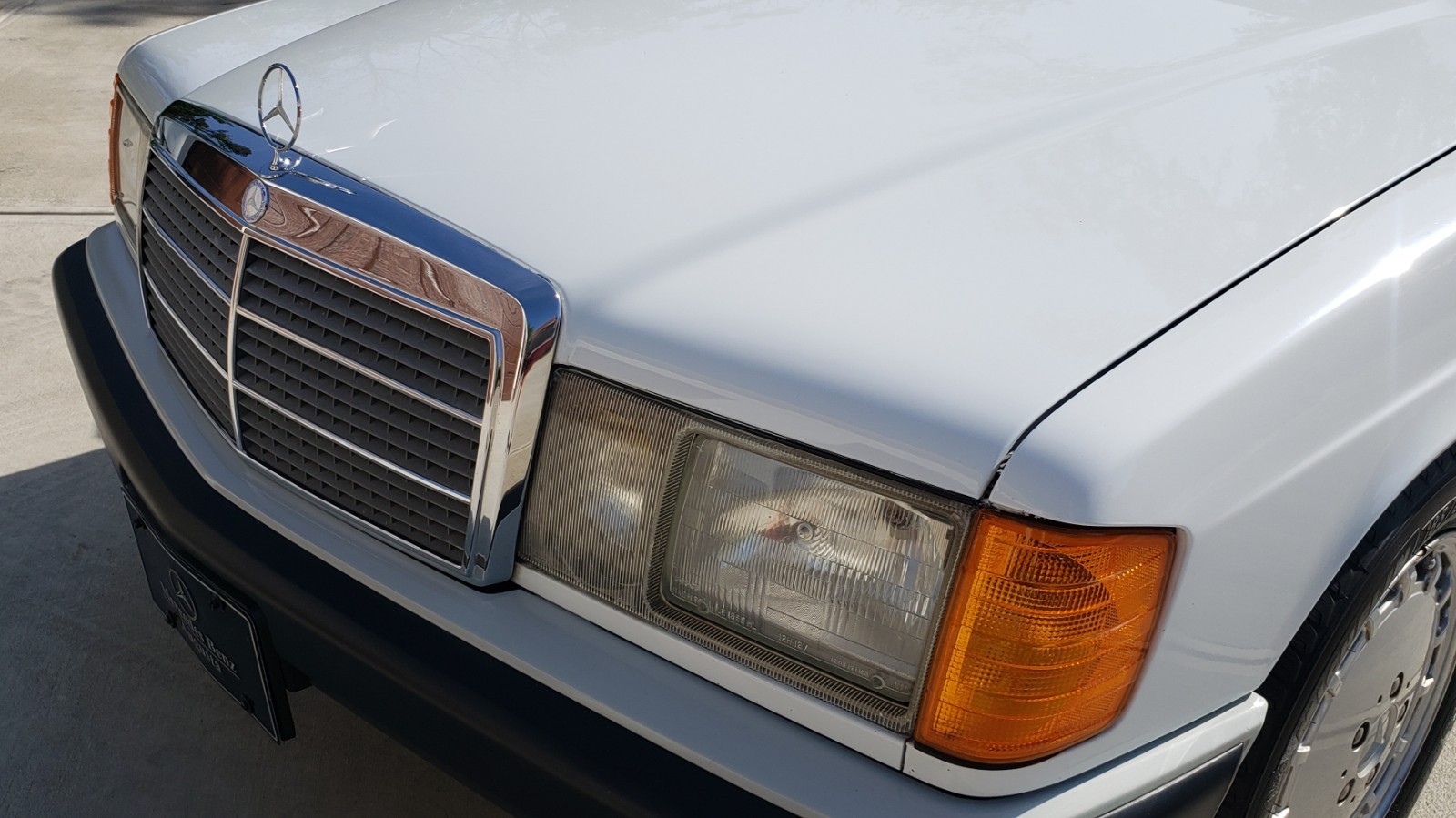 Mercedes-Benz-190-Series-1991-Sedan-17
