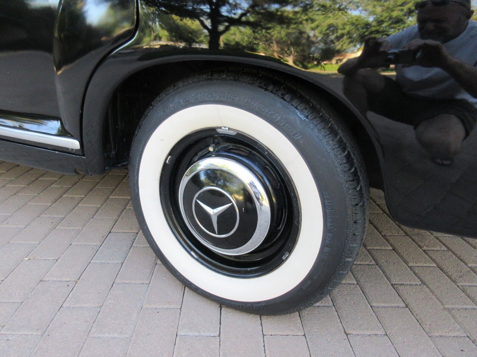 Mercedes-Benz-190B-series-1960-Sedan-8