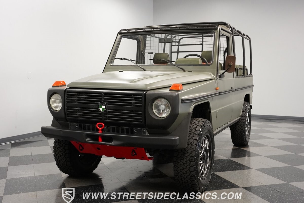 Mercedes-Benz-230GE-1995-SUV-18