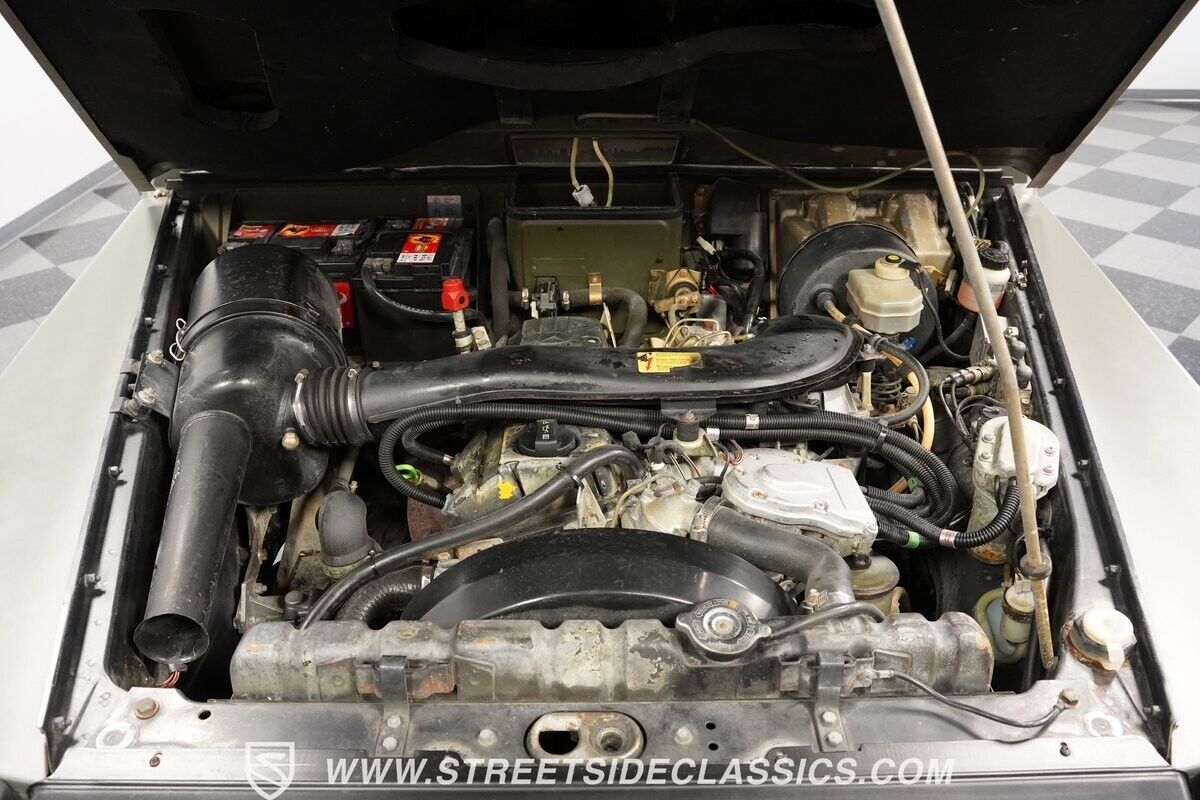 Mercedes-Benz-230GE-1995-SUV-3