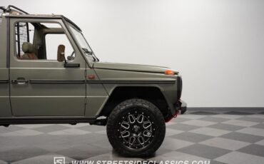 Mercedes-Benz-230GE-1995-SUV-30