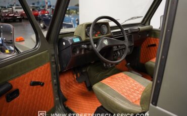 Mercedes-Benz-230GE-1995-SUV-4