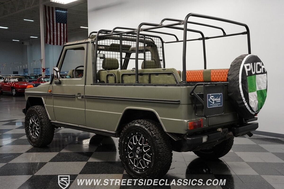 Mercedes-Benz-230GE-1995-SUV-9
