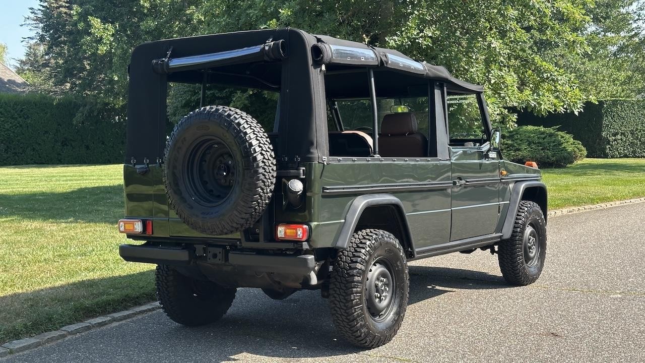 Mercedes-Benz-240GD-1987-8