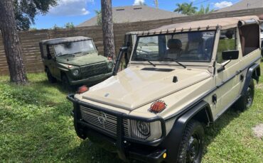 Mercedes-Benz-250-1992-16